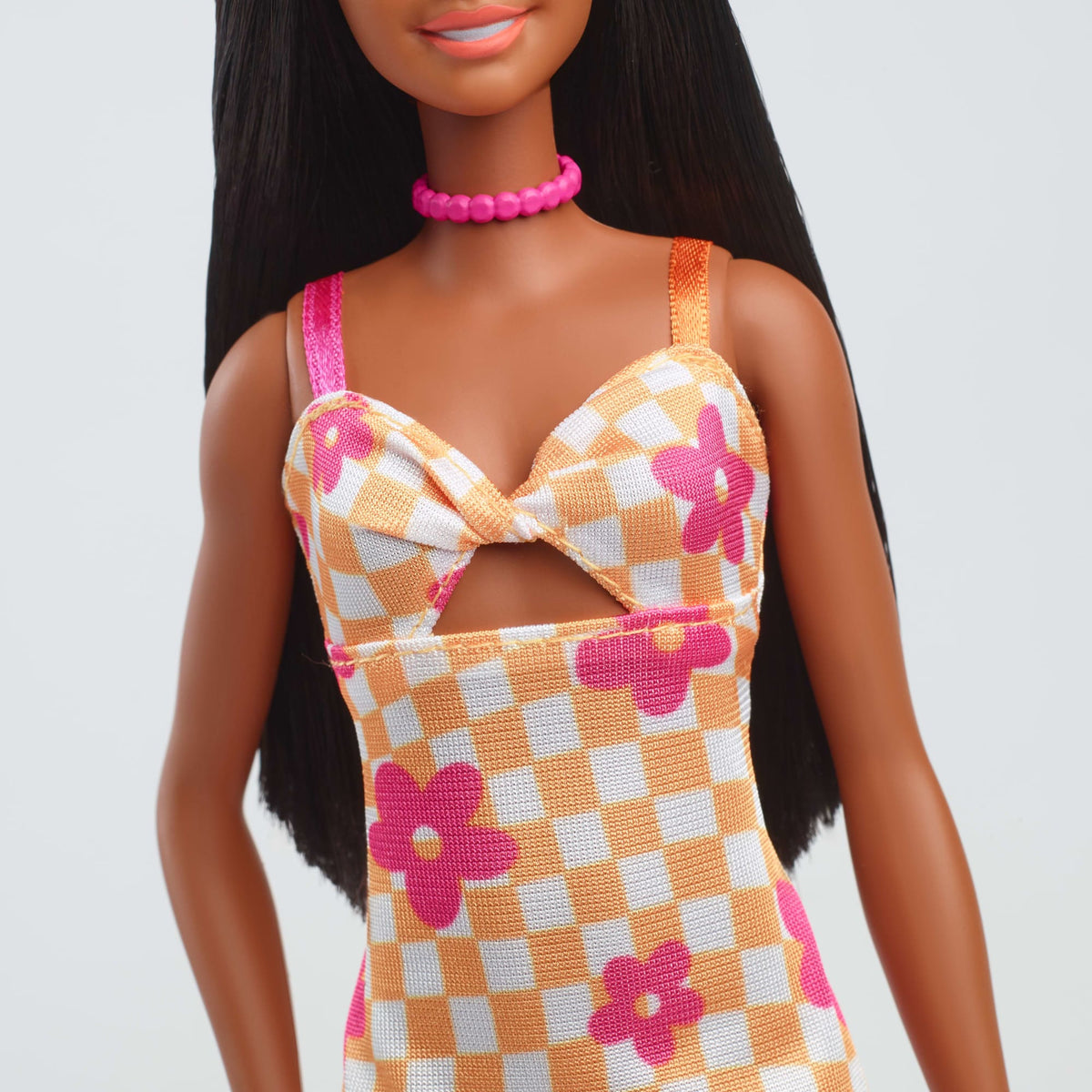 Barbie Fashionista Boneca Vestido Xadrez com Flores